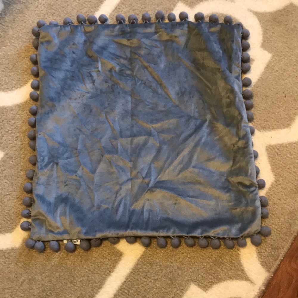 Pillow cover